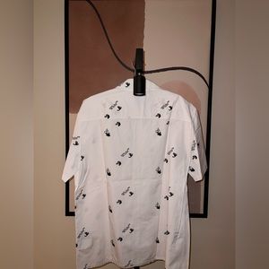 Off-white shirt, Large